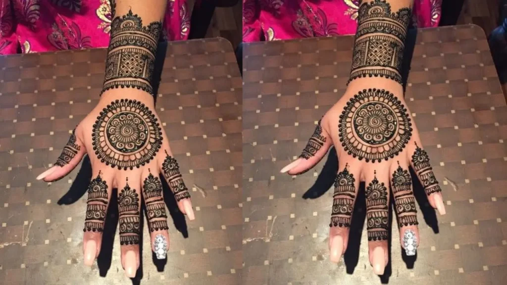 Circle Intricate Mehendi Designs