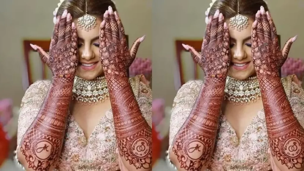 Palm Jewelry Mehndi Design