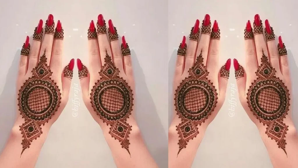 Abstract Fusion mehndi design