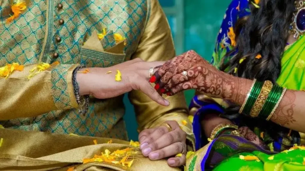 Avani Saliya Mehndi Artist