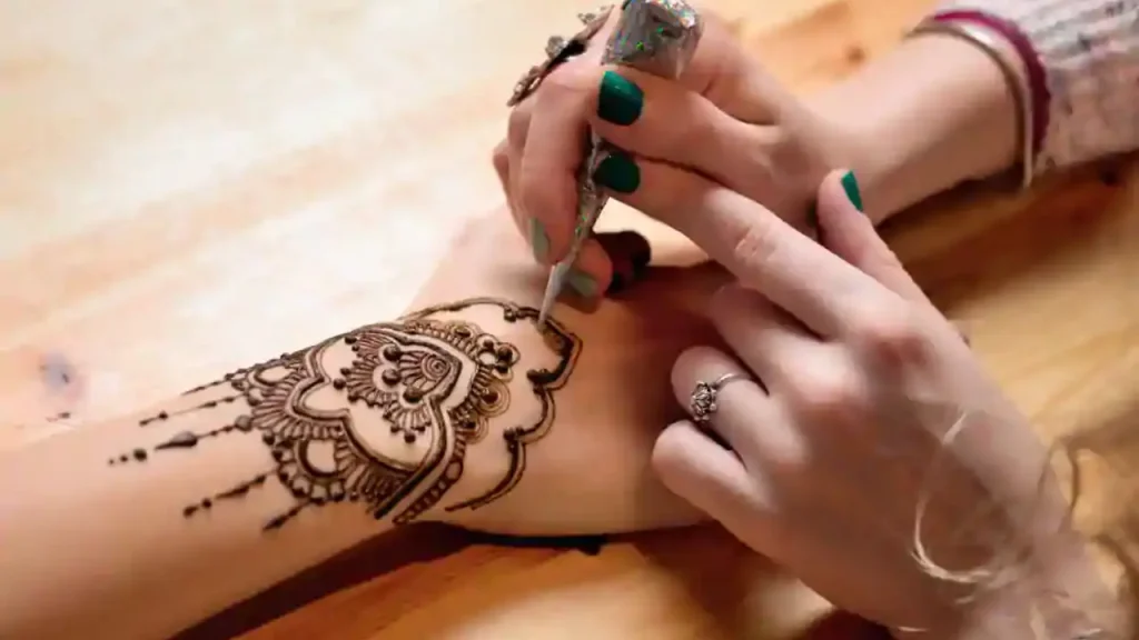 Rubina Mehndi Artist